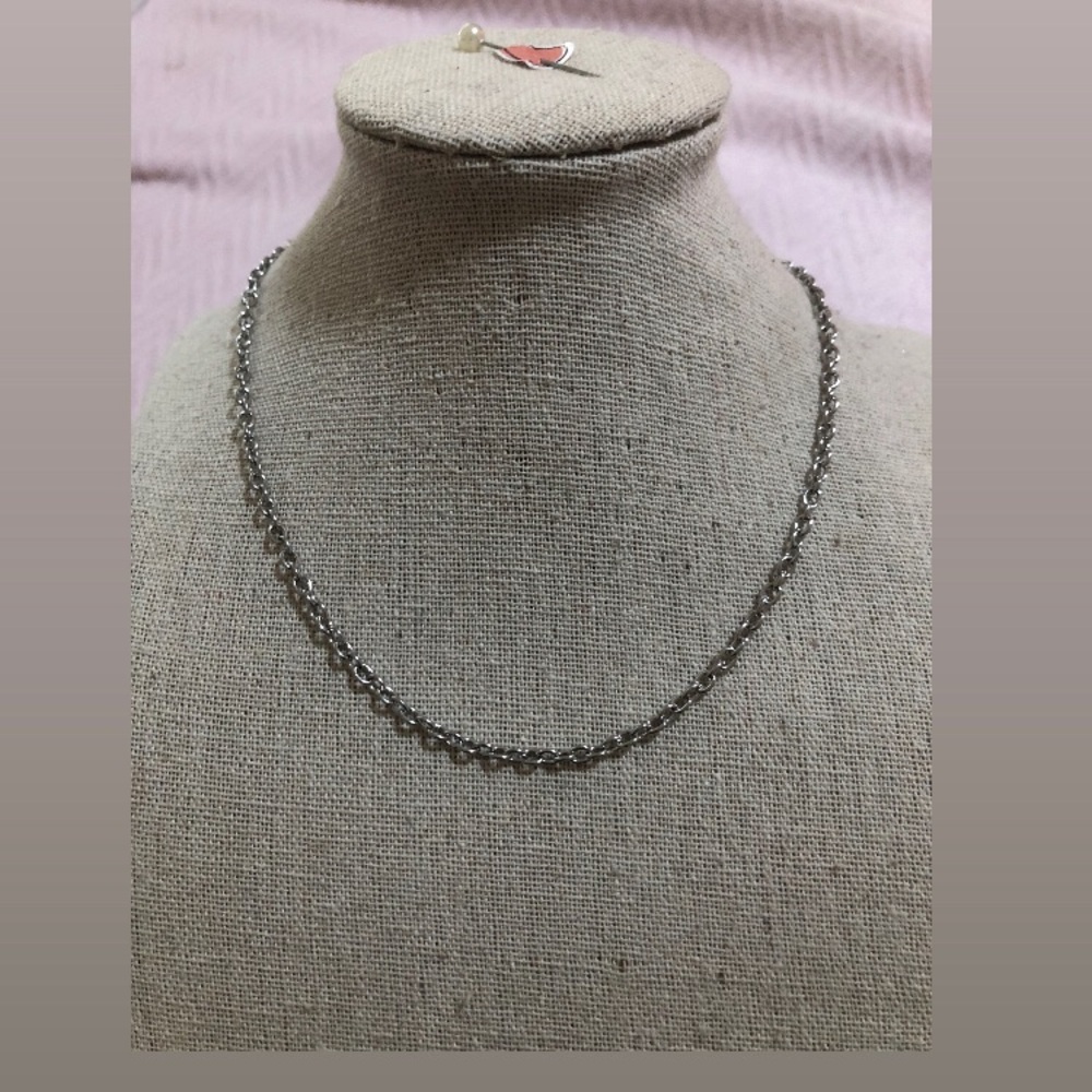 Elegant Silver Chain Necklace